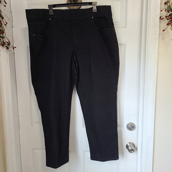 Terra & Sky Woman's Relaxed Fit Straight Leg Jeans,Size: 2X (20- 22)Colo… - Picture 4 of 13